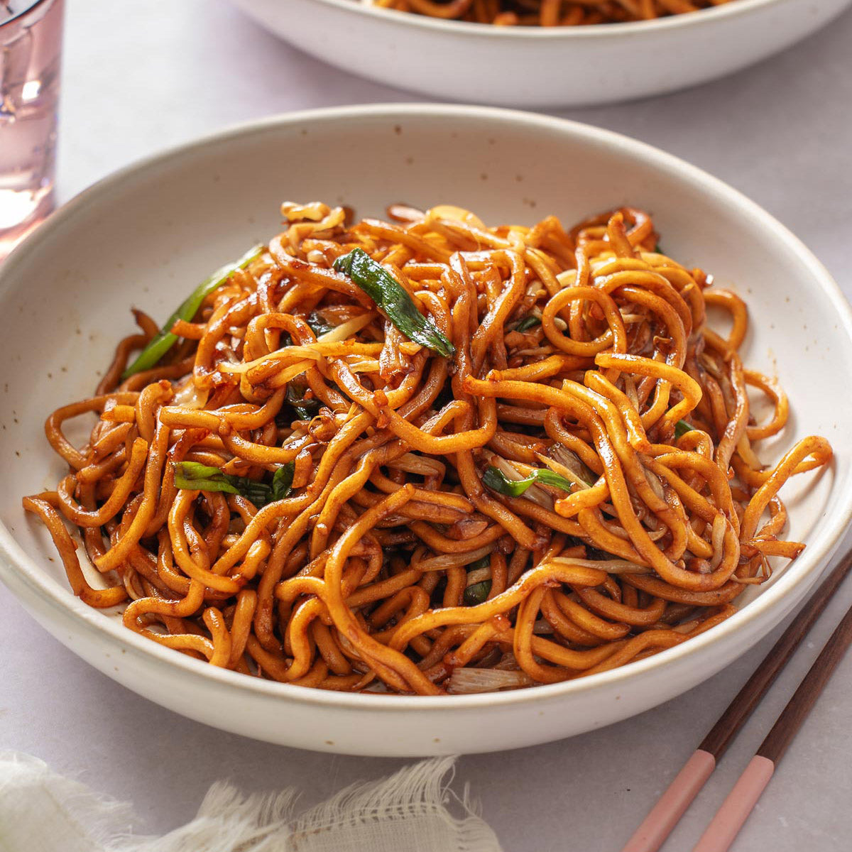 Noodles de verduras al curry. Ración 650 gr